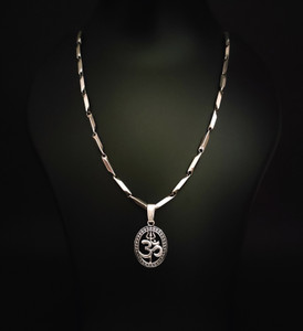Minprice Om Round Oval Pendant with Pure Stainless Steel Silver Neck Chain Silver Stainless Steel Pendant