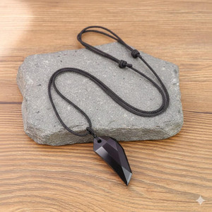 Owichi Black Stone Thread Drawstring Pendant Necklace for Men/Women Rhodium Crystal Alloy Pendant Set