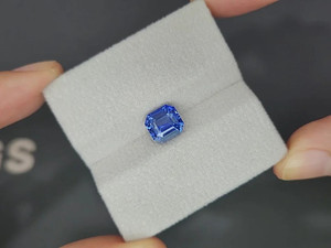 TRUERIVER.1 11.25 Ratti Natural Blue Sapphire Stone Original Neelam/Nilam Sapphire Stone Sapphire Stone