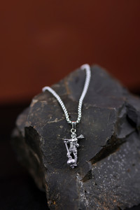 pasu fashion Silver Stainless Steel Pendant Set