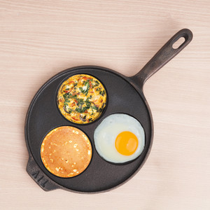The Indus Valley Pre-Seasoned Cast Iron Uttapam Tawa with 3 Pit - 9 inch 23 cm डायमीटर