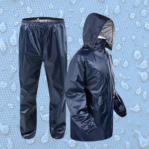Neekshaa Solid Men Raincoat