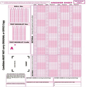 OMR Practice Sheets For Competitive Exams – 200 MCQ’s A4 Size, 50 LOSSE Sheet/50 PAGES (For NEET JEE UPSC MPSC GATE JNV PSC RPSC TNPSC Etc (Paperback, OMR SHEET FOR NEET)