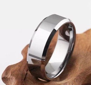 IGA COLLECTION Valentine Stylish Latest Fashionable Trendy Look Silver Plain Ring Stainless Steel Titanium Plated Ring