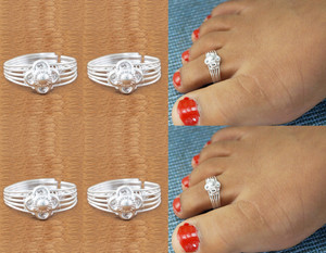 Goldfish Stylish Adjustable Toe Rings For Women Brass, Silver Toe Ring