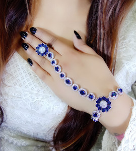 DENICRAAS DENICRAAS Beautiful Silver-Plated American Diamond-Studded Hathphool (Pack of 1) Alloy Diamond, Crystal Silver Plated Chain Ring - Single Finger