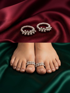 KRISHMAYATOZ toe ring for women Alloy Silver Plated Toe Ring Set