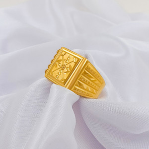 Saizen RoyalEdge Chillai Work Gold-Plated Finger Ring for Men And Boy's स्टेनलेस स्टील सोना प्लेटेड रिंग