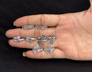 MAYA IMPEX Silver Tone Adjustable Toe Ring Women (4 Pairs Combo) Alloy Silver Plated Toe Ring Set