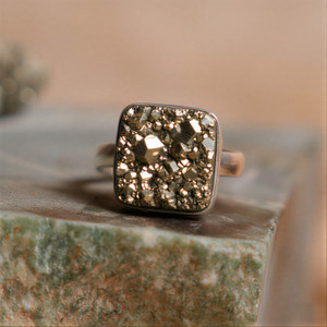 Japam Raw Pyrite Abundance Ring – Natural Pyrite Crystal Stone Ring for Prosperity Brass Ring