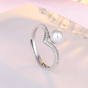 MYKI Glamorous pearl silver plated ring for women & girls Stainless Steel Swarovski Crystal Silver Plated Ring