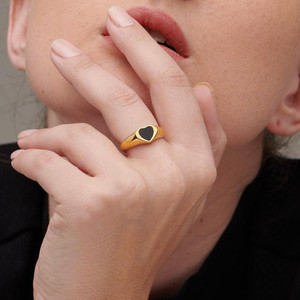 Palmonas Palmonas Black Heart Ring- 18k Gold Plated Alloy Gold Plated Ring
