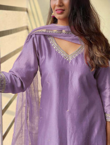 MAA SHAKTI ENTERPRISE Embroidered Kurta, Trouser/Pant & Dupatta Set