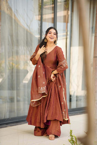 Vastrangam Solid Anarkali Kurta, Bottom & Dupatta Set