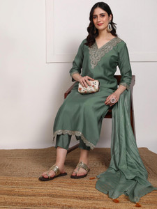 New Ethnic 4 You Embroidered Kurta, Salwar & Dupatta Set