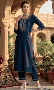 Krishna fashion Women Kurti Pant Set