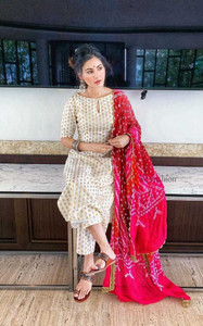 saanvi collection Printed Kurta, Trouser/Pant & Dupatta Set