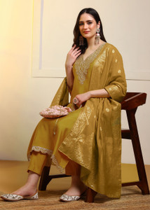 New Ethnic 4 You Embroidered Kurta, Salwar & Dupatta Set
