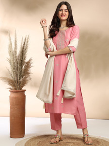 क्लेविनेट एम्ब्रॉइडरेड कुर्ता, पतलून / पैंट और दुपट्टा सेट