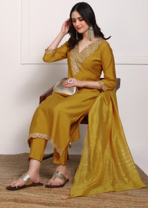 New Ethnic 4 You Embroidered Kurta, Salwar & Dupatta Set