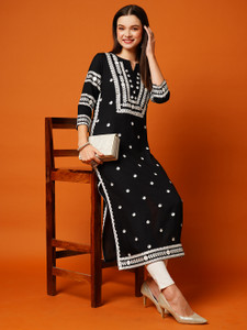 Gosriki Women Embroidered Straight Kurta