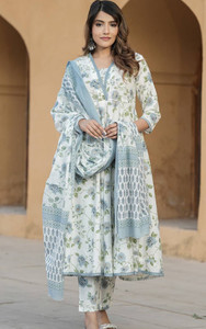 Harikrishn Fashion Women Kurta Pant Dupatta Set