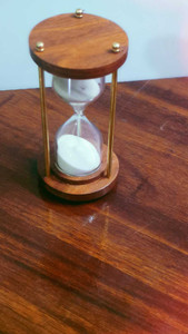junaiddrawing 9 Sand Clock Beige - Image 5