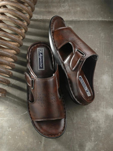 LEONCINO Stylish Comfortable Chappal | Daily And Ethnic Wear Men Sandals