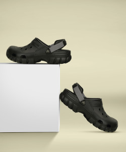 CROCS Men Clogs