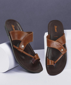 Paragon Paragon PUK2221G Men's Slip-on Tan Sandals for Men Comfortable  Sole Durable Men Sandals Buy Paragon Paragon PUK2221G Men's Slip-on Tan 