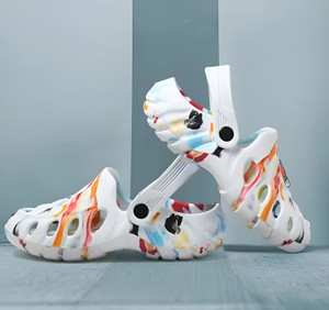 KNIEVL Men Clogs