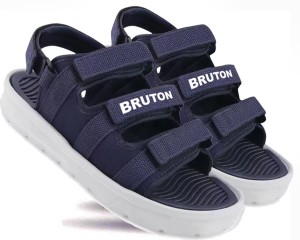 BRUTON Men Blue, White Sandals