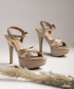 SHOETOPIA Women Heels