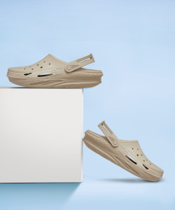 CROCS Off Grid Men Clogs
