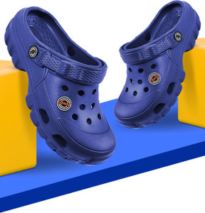 Conor Men Clogs