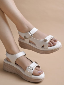 SHOETOPIA Women Heels