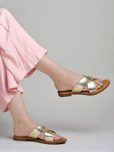 SHOETOPIA Women Flats