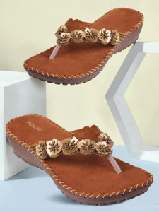 MOCHI EmbellishedPlatform Women Wedges