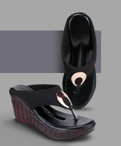 Clouter Women Heels