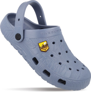 WALKAROO Men Casual