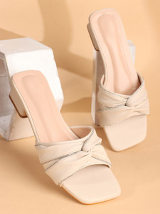 Alishtezia Women Heels
