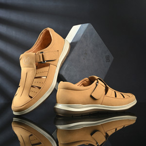 Vellinto Men Casual