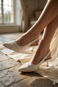 tripple patti Women White Heels - Image 6