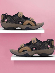 WOODLAND Men Sandals - Image 6
