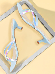 MOCHI BlueSolidKitten Women Heels