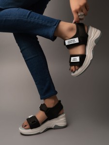 SHOETOPIA Women Grey Heels