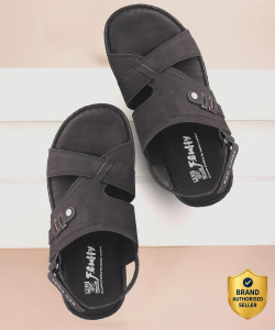 RED CHIEF Men Sandals