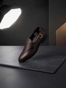 Leacom Men Sandals