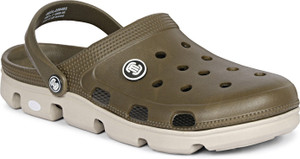 MOZAFIA Men Clogs