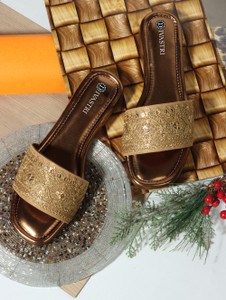 Divastri Women Flats